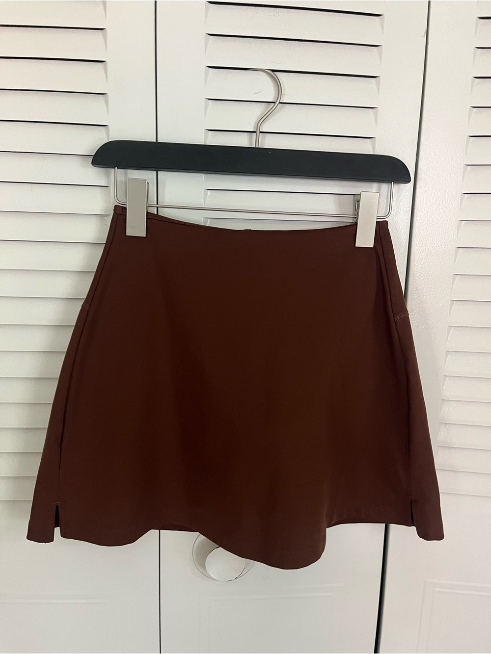 girlfriend collective athletic skort- brown size small